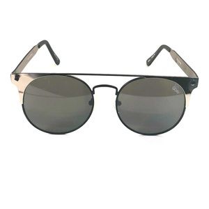Quay Australia sunglasses - The In Crowd